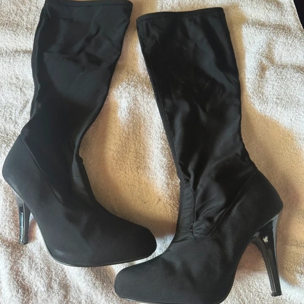 Zara Elegant Black Heeled Boots